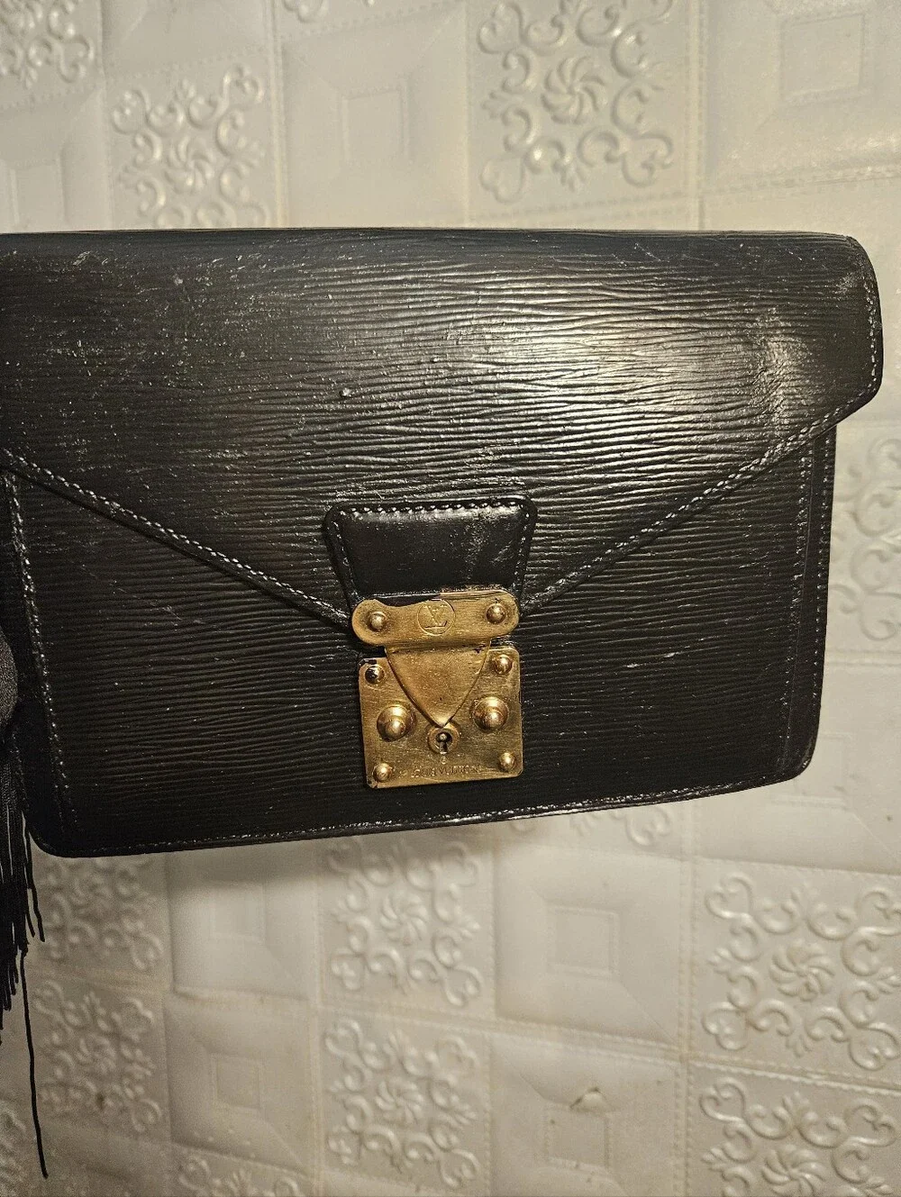 Louis Vuitton Epi Leather Black Marley Dragonne Sellier Clutch Wristlet Authenti